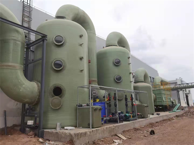 玻璃鋼酸霧凈化塔在工業(yè)環(huán)保治理、廢氣達(dá)標(biāo)排放中的應(yīng)用及實(shí)操要點(diǎn)